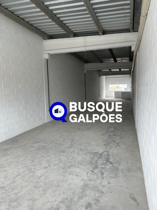 Galpão Urbano – 300 m² | Região da Maria Quitéria – Feira de Santana